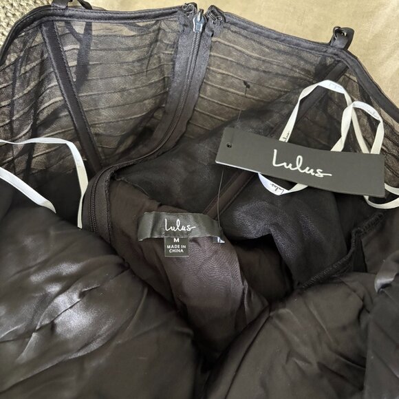 Black Tulle Sleeveless Maxi Dress - Picture 5 of 6